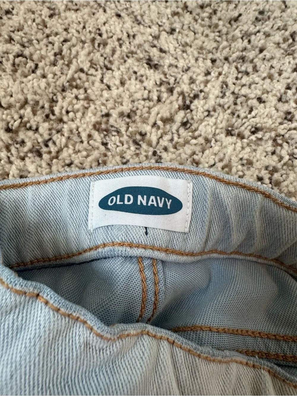 Old Navy Light Blue Denim-Look Stretch Kids Shorts size 6-7